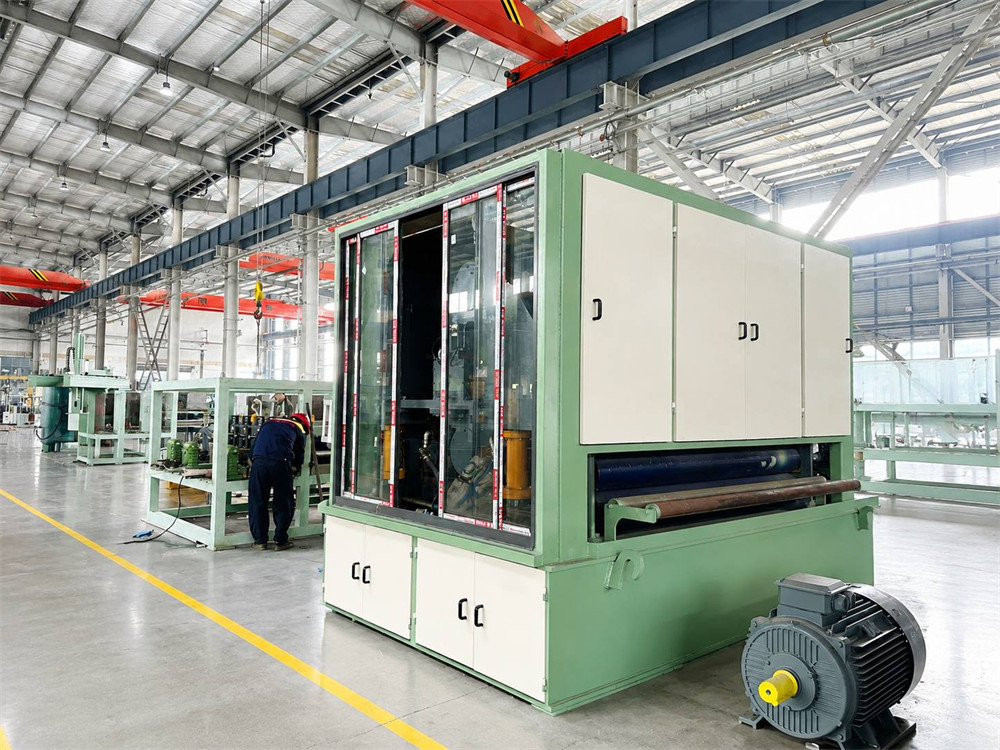 Titanium Surface Polishing & Brushing Machine